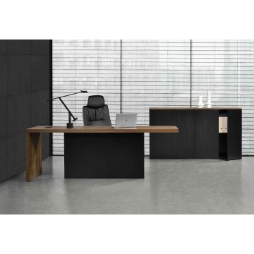 Luxe bureau met stekkerblok en 2 archiefkasten zwart en eiken